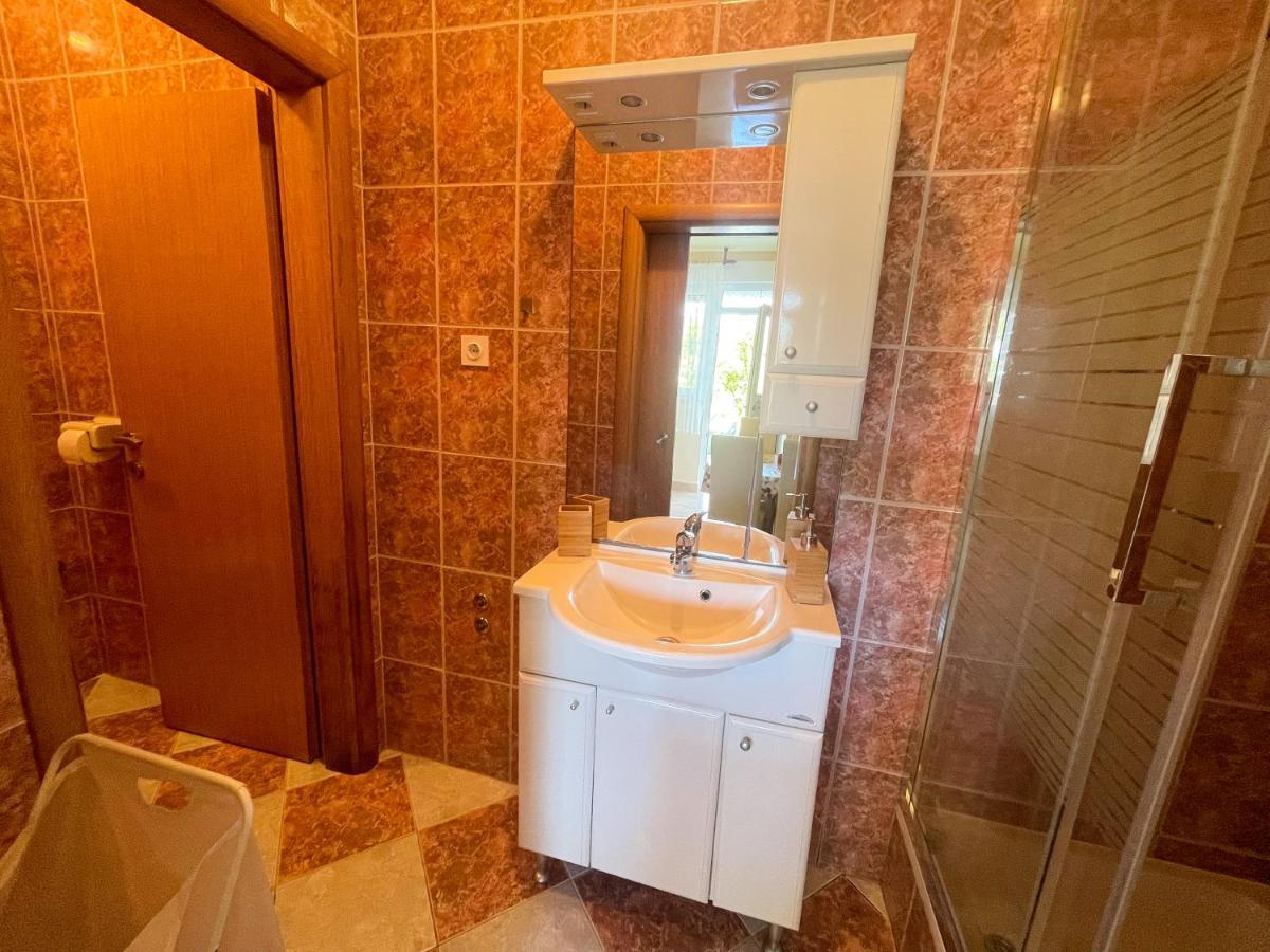 Apartmani Combaj Jadranovo Exterior foto